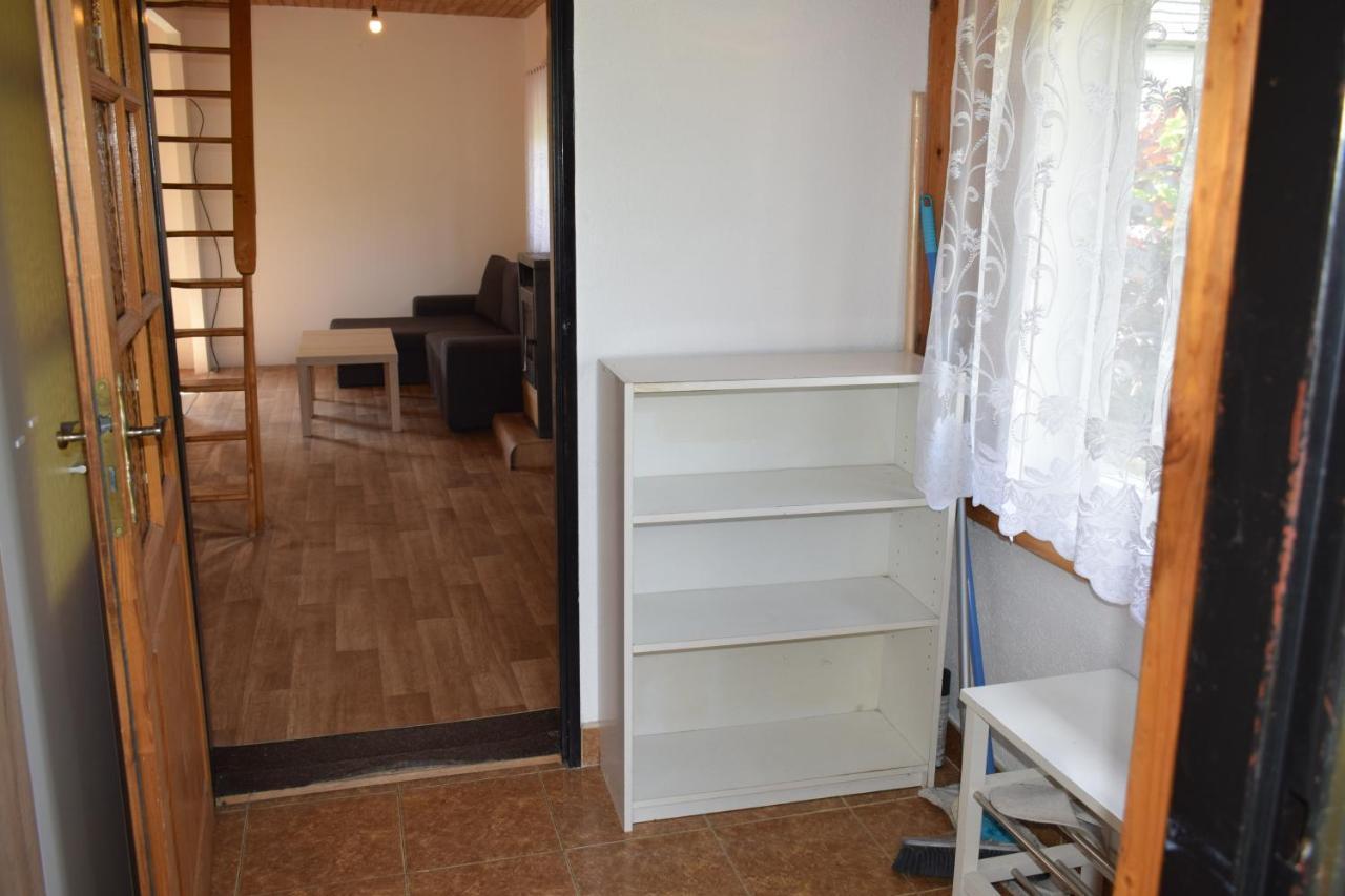 Chata Janov Apartment Екстериор снимка